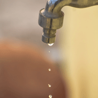 排水管で多くみられる水漏れの原因と修理方法